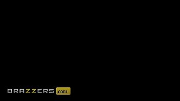 Mau Lagi! Mau Lagi! Mau Lagi! Angel Youngs / Brazzers/ Masuk Xvpromo Di Situs Resmi Biar Dapet Diskon, Siapin Dompet Lo!