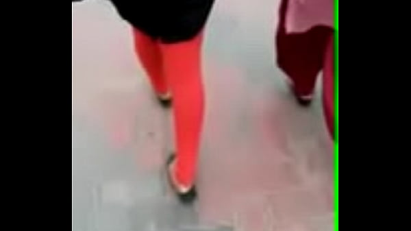 Desi Cewek Bengali Ngegas Di Jalan, Bikin Makin Pengen