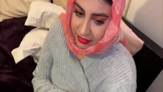 Video Mesum Bangla, Montoknya Ibu Mertua Lagi Main Sama Selingkuhan.