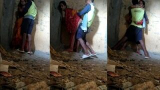 Video Mesum Desi Buruh Up Ngentot Cewek Di Tempat Kerja