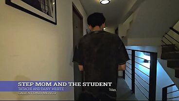 Ibu Tiri Lagi Ngajarin Muridnya Yang Panas, Bikin Basah Semua.