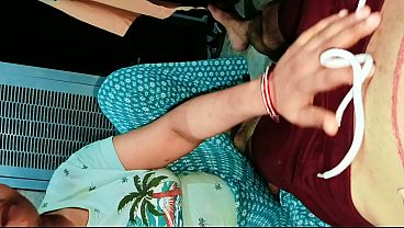 Video Desi Bhabhi Pussy Ketat Ngentot, Suara Moan Hindi Jelas, Orgasme, Bhabhi Lompat Di Kontol Gede