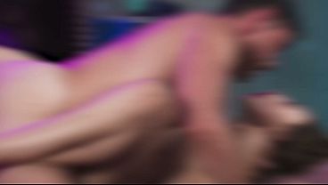 Brunette Cewe Rusia Berstocking Merangsang Nikmati Kontol Tebal Di Semua Posisi Nafsu