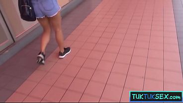 Gadis Amatir Thailand Diangkut Pakai Tuk Tuk Langsung Digebuk Di Hotel