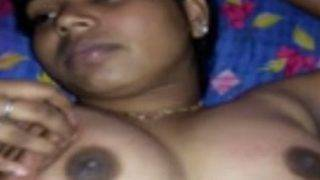 Desi Perawat Kamini Dari Kerala, Siap Melayani Dengan Sensasi Panas – 4