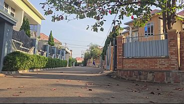 Astaga Mama Arab Ngoceh Memek Di Luar Rumah Deket Jalan