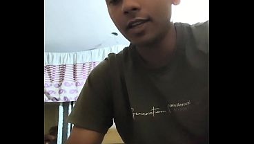 Tonton Video Perkenalan Cowok India Sendirian, Siap Bikin Lo Makin Penasaran Dengan Pesonanya Yang Menggoda.