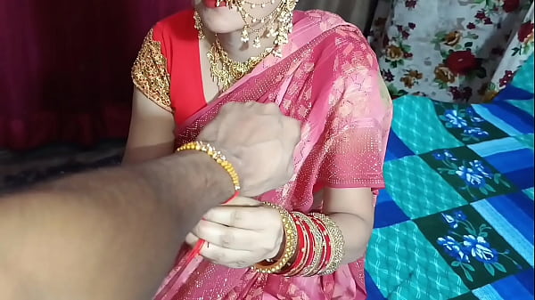 रक्षाबंधन पर सौतेली बहन ने भाई को राखी बांधी, फिर गिफ्ट में अपनी बुर दिखाई – साफ हिंदी आवाज में