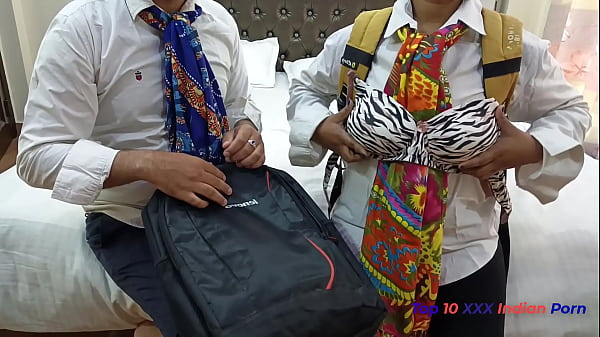 Desi Cewek Ngentot Sama Mahasiswa Paling Rajin Di Hotel Oyo, Pertama Ketemu Langsung Ngebor